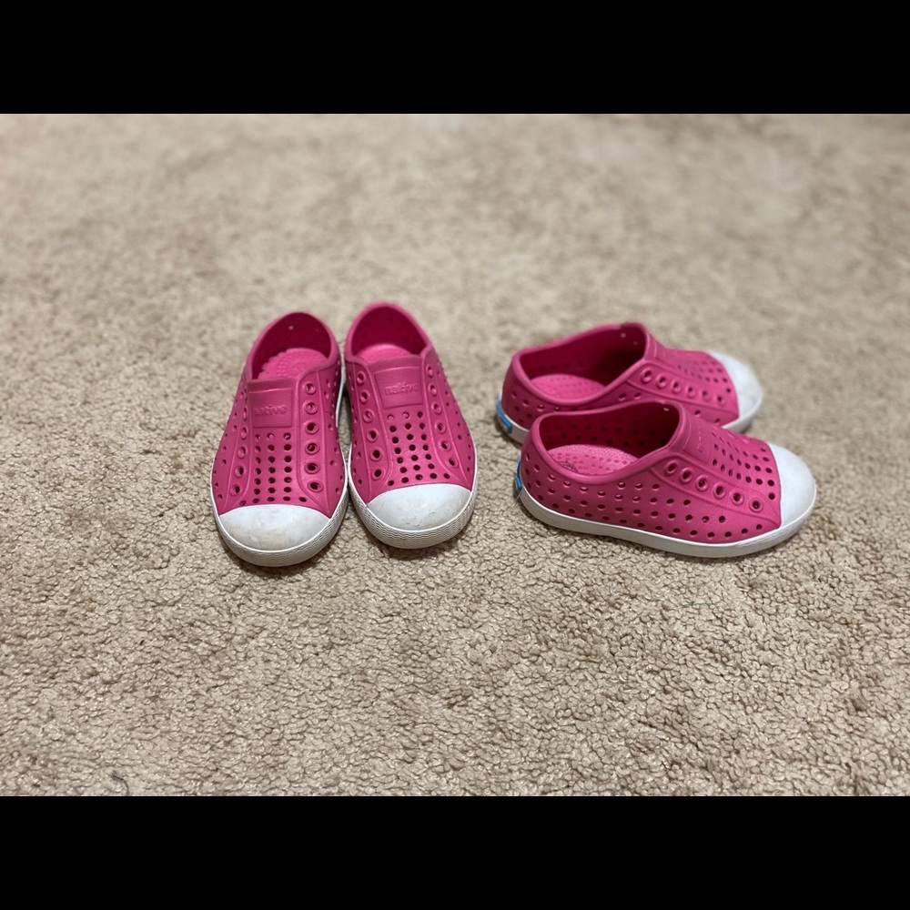 Native shoes size 7
